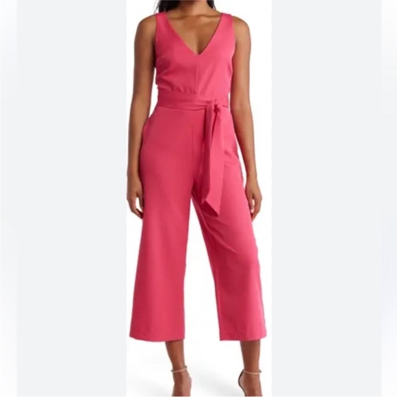 Sam Edelman Tie Waist Jumpsuit size 4 
Elegant Pink Sleeveless Jumpsuit - Picture 3 of 8